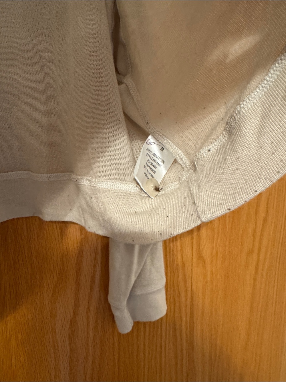 Light Beige V-Neck long sleeve Pullover - Picture 3 of 3